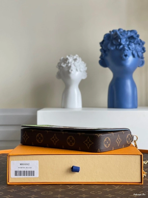 POCHETTE VUITTON FÉLICIE LOUIS 0108